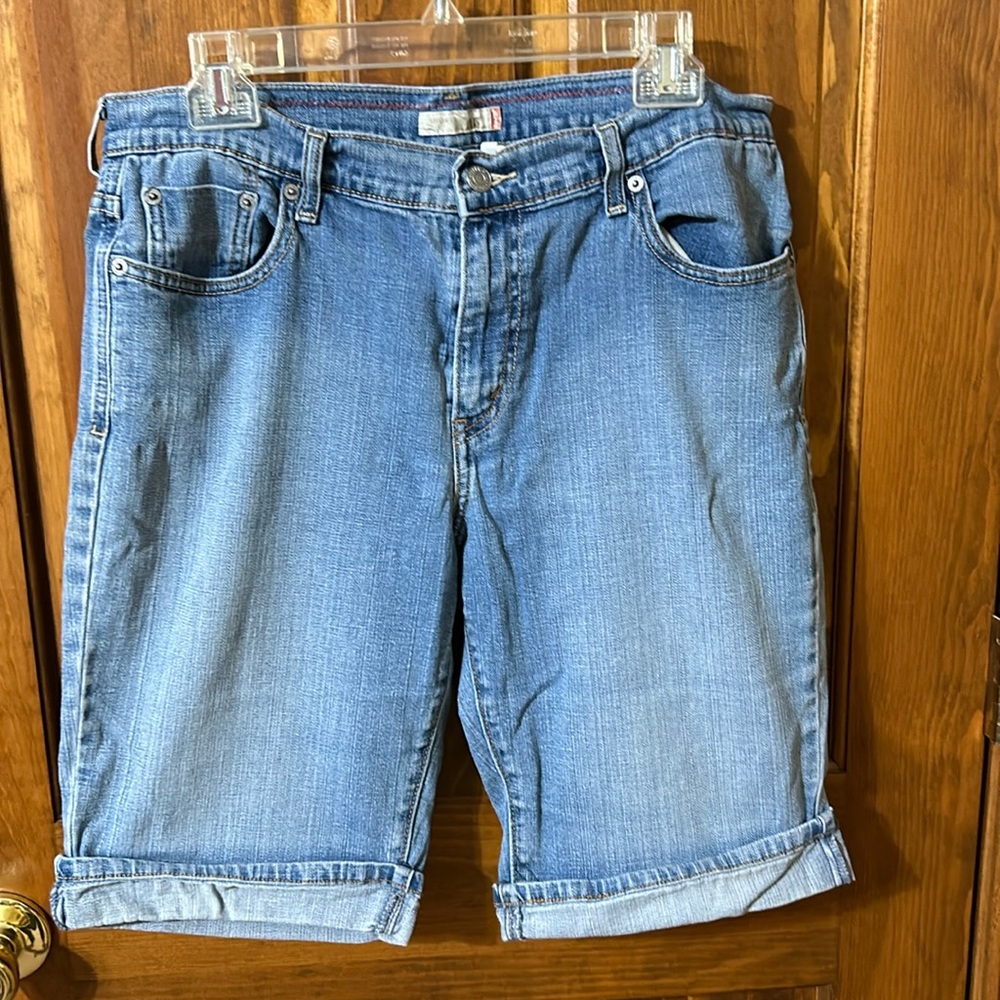 Levi’s 515 Bermuda shorts size 12